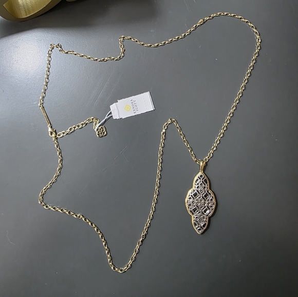 Kendra Scott Necklace - Picture 1 of 2